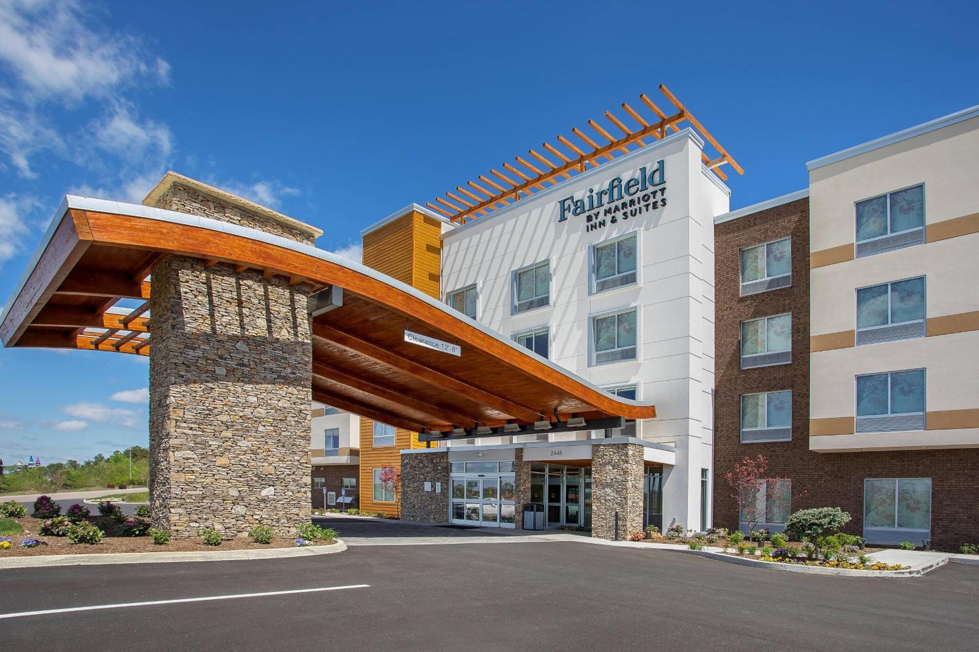 Fairfield Inn & Suites By Marriott Pigeon Forge Exterior photo