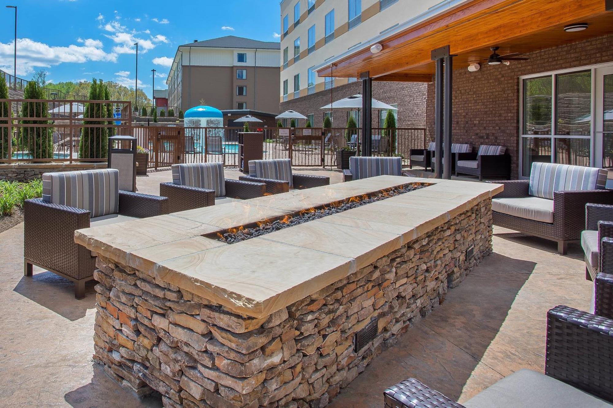Fairfield Inn & Suites By Marriott Pigeon Forge Exterior photo